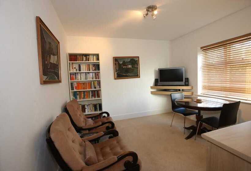 مبيت وإفطار 2 The Rocklands