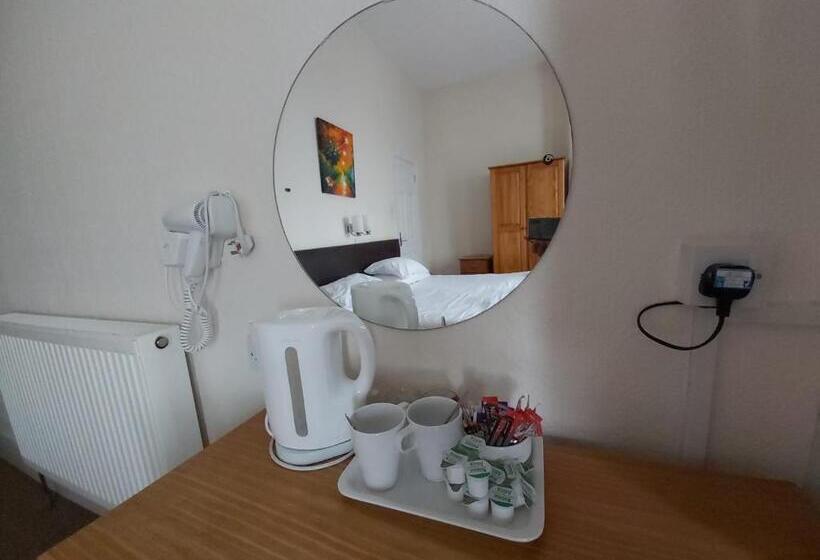 Bed and Breakfast Channel View