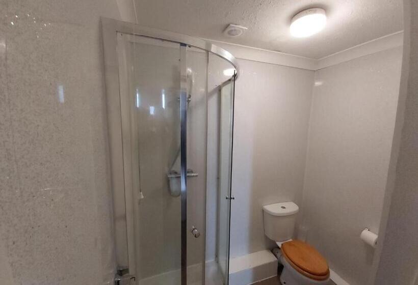 Bed and Breakfast Channel View