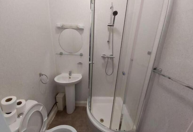 Bed and Breakfast Channel View