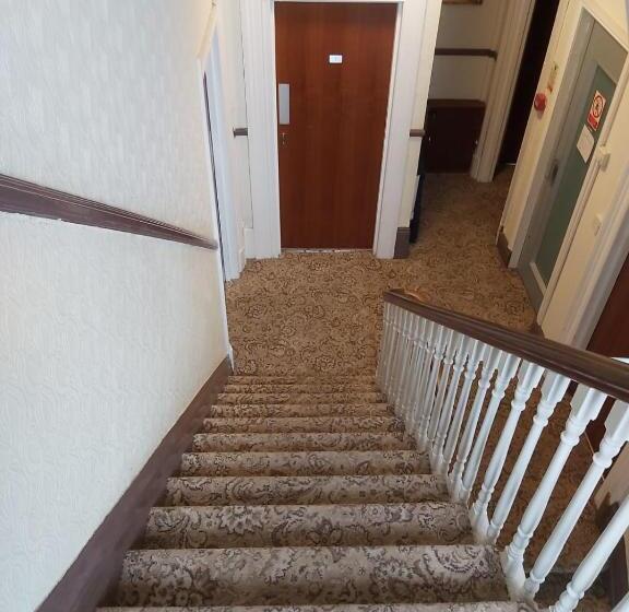 Bed and Breakfast Channel View