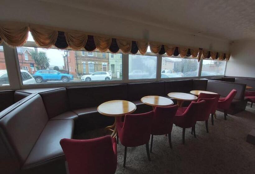 Bed and Breakfast Channel View