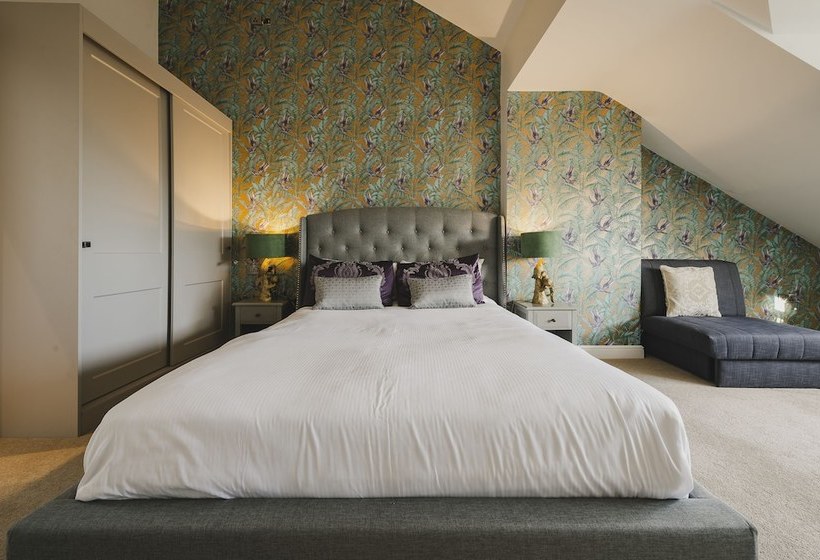 مبيت وإفطار Everglades Luxury Residence