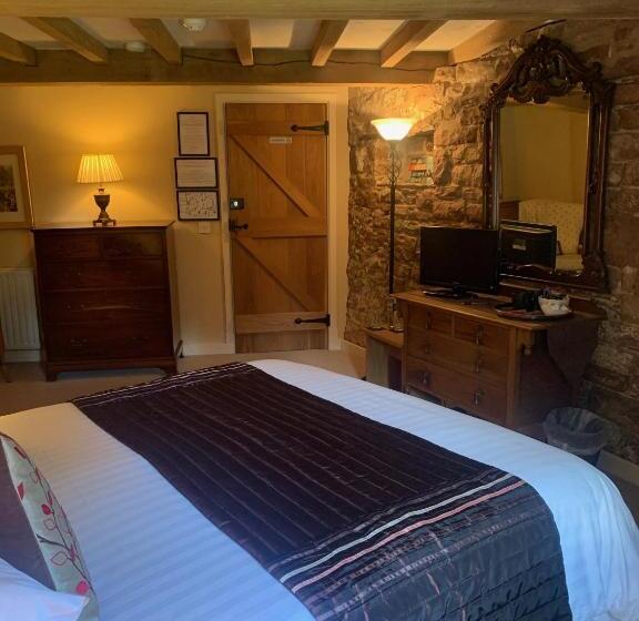 Bed and Breakfast Fiddleback Farm