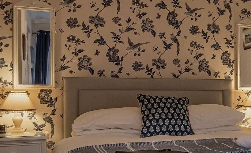 Bed and Breakfast Glyntwrog House