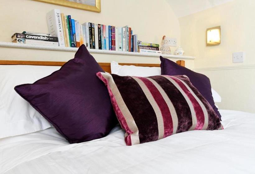 Aamiaismajoitus (B&B) Kerr Cottage