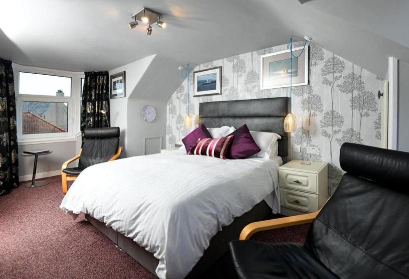 Aamiaismajoitus (B&B) Kerr Cottage