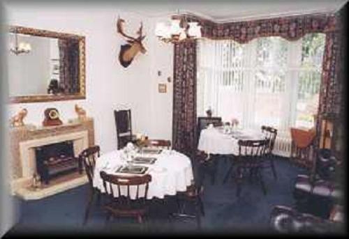 تختخواب و صبحانه Milton House