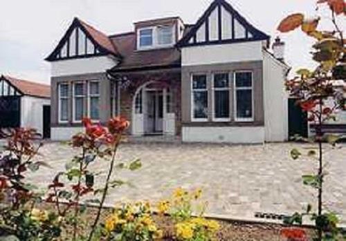 تختخواب و صبحانه Milton House