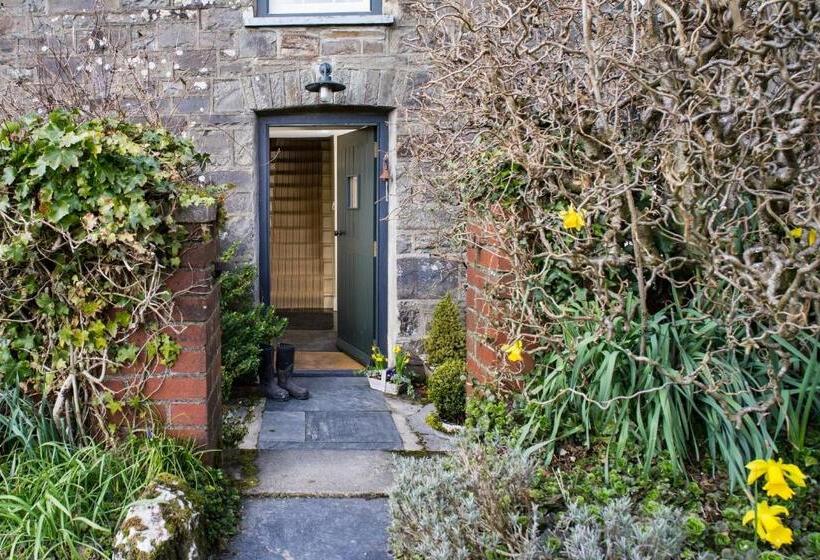 צימר Nantgwynfaen Organic Farm Wales