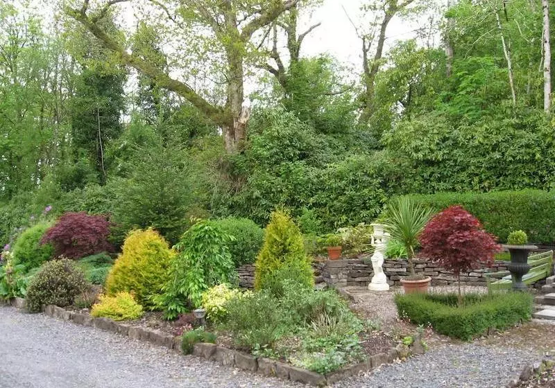 Aamiaismajoitus (B&B) Necarne Manor