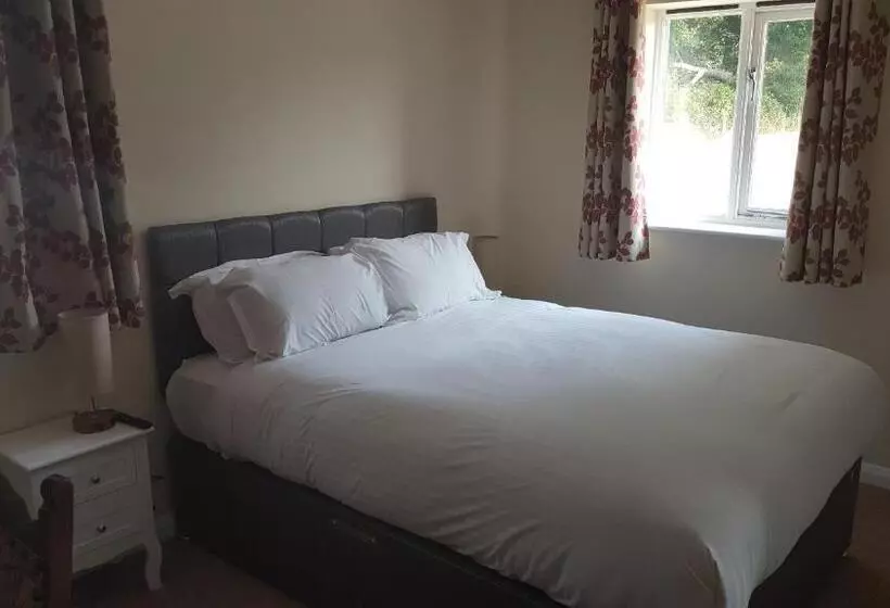 ベッドアンドブレックファースト Oakside Lodge Guest House