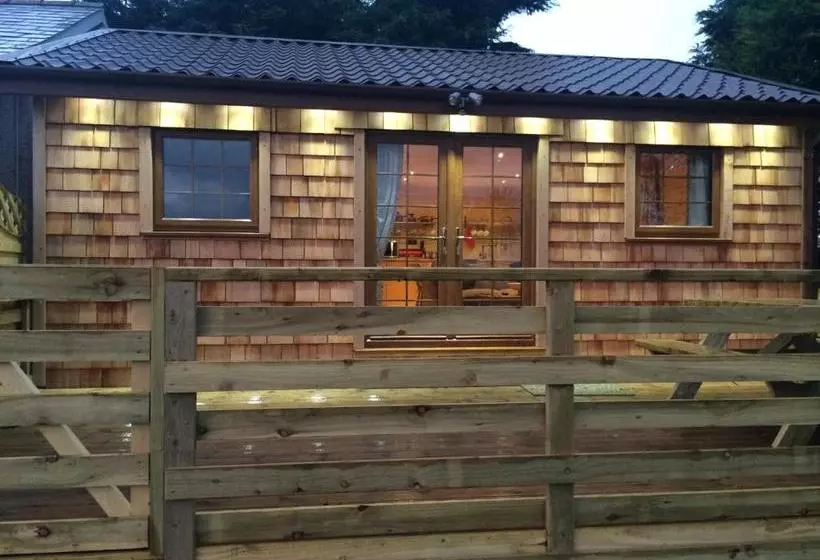 ベッドアンドブレックファースト Orme View Lodges