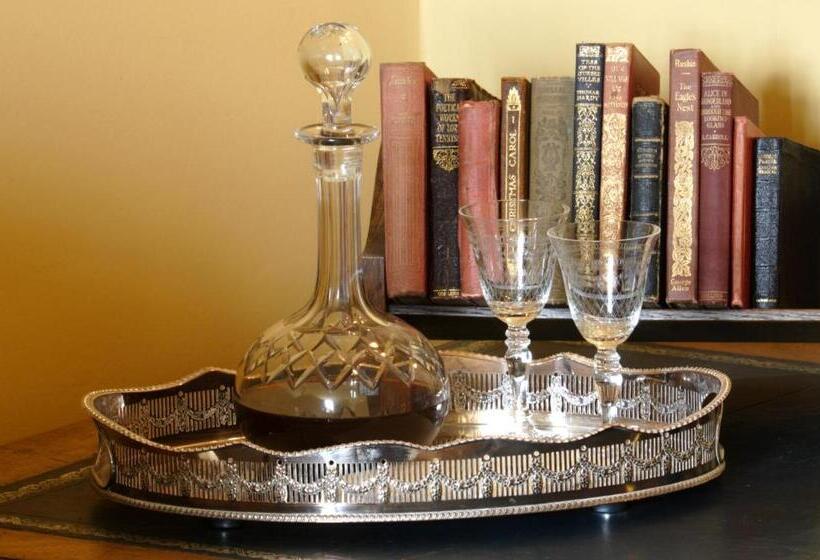 مبيت وإفطار Porch House