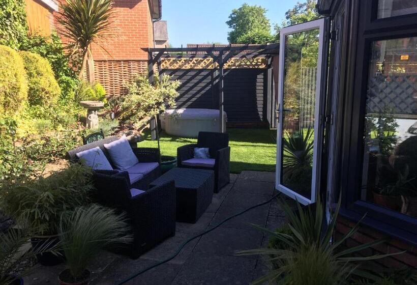 住宿加早餐  The Edwardian Lodge Guest House