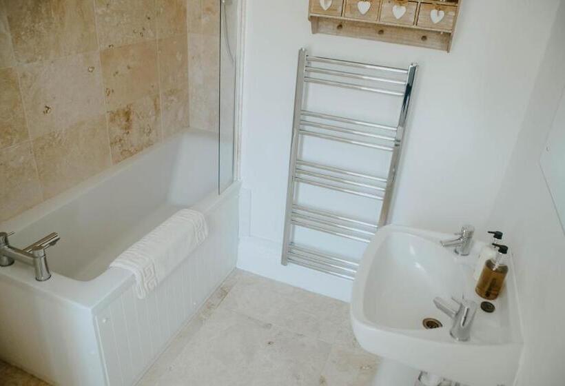 مبيت وإفطار Toghill House Farm