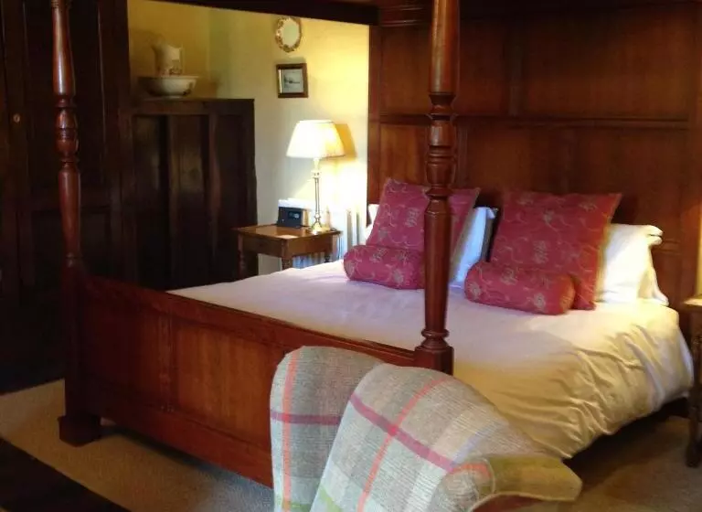 تختخواب و صبحانه Walker Ground Manor