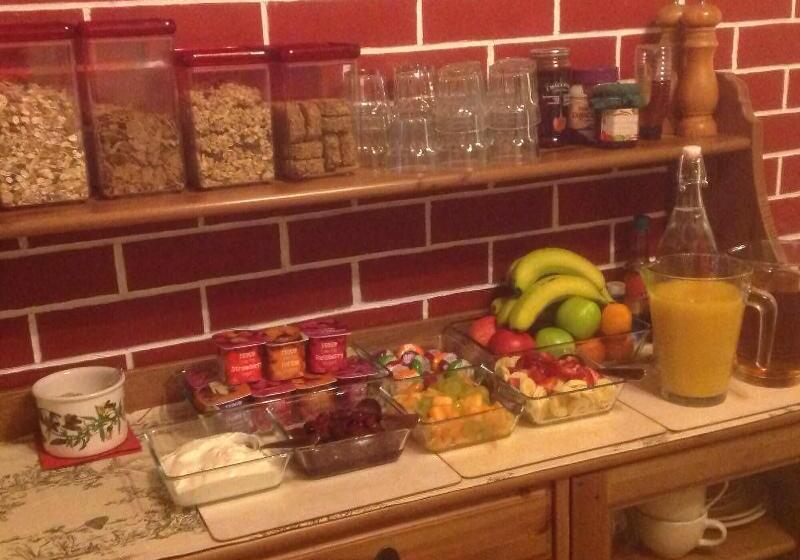 Dunroamin Bed And Breakfast