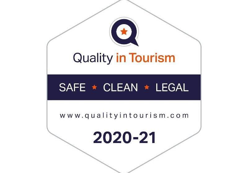 Dunroamin Bed & Breakfast