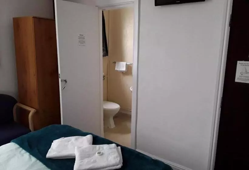 هتل Royale