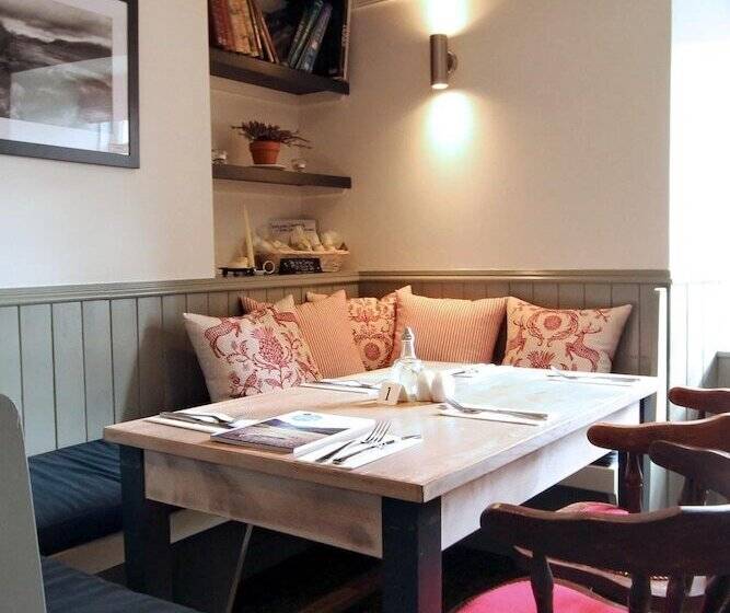 Отель The Boat Inn