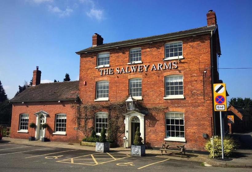 בית מלון כפרי The Salwey Arms
