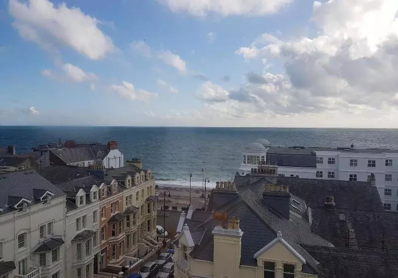 Welbeck Hotel & Apartments