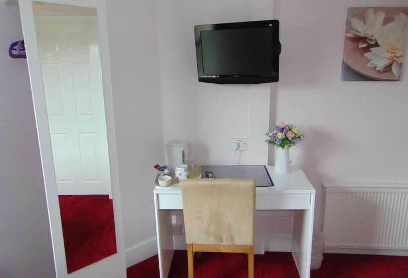 فندق صغير White House View Guest House