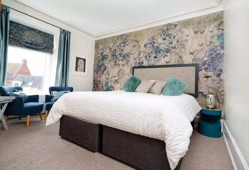 تختخواب و صبحانه Antrim House Guest Rooms & Suites