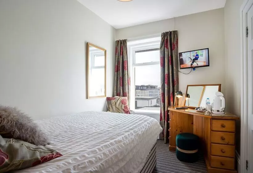 تختخواب و صبحانه Antrim House Guest Rooms & Suites