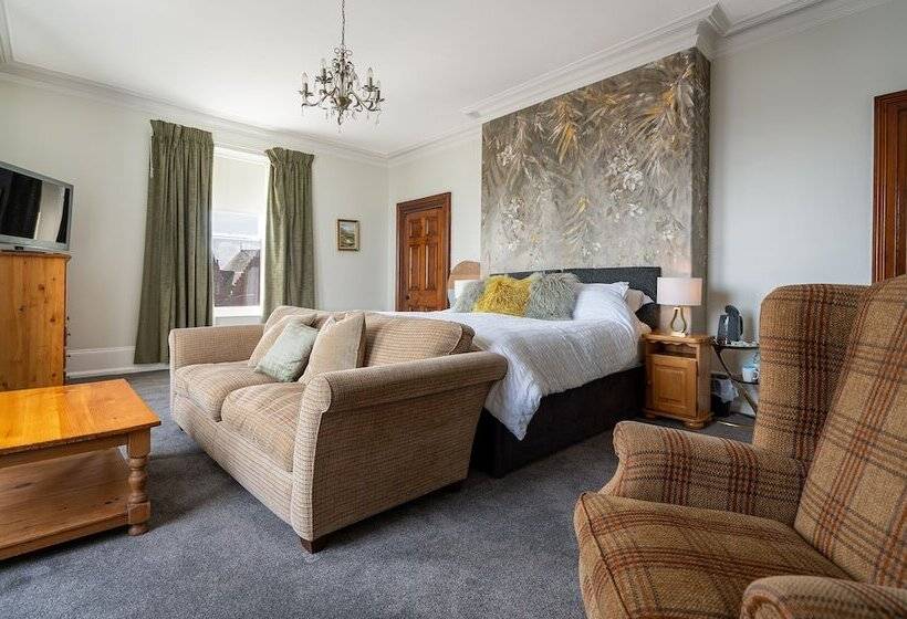 צימר Antrim House Guest Rooms & Suites