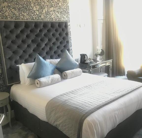 مبيت وإفطار Clifton House