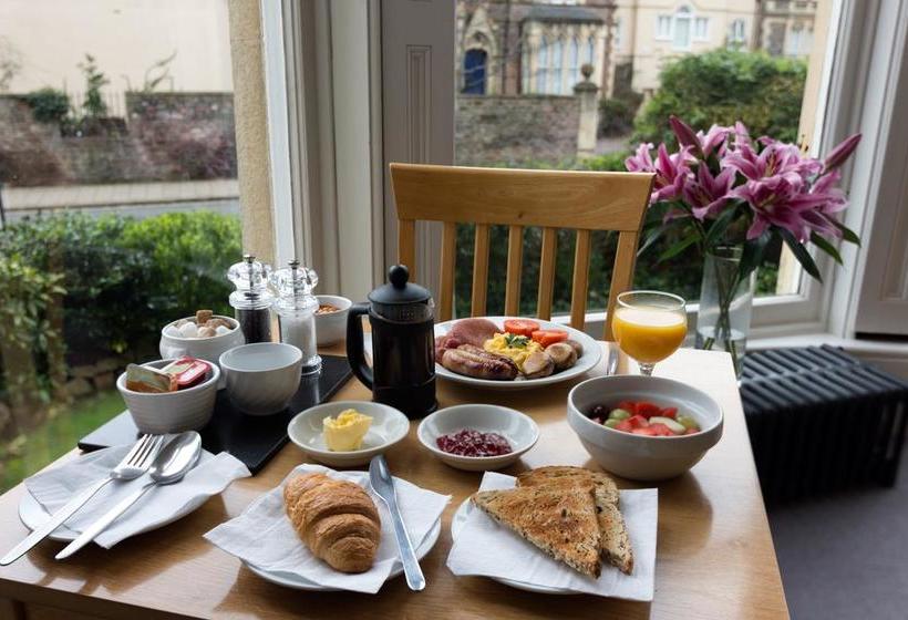 مبيت وإفطار Clifton House