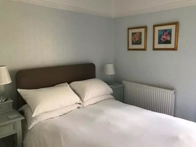 ベッドアンドブレックファースト Lawrenny Lodge