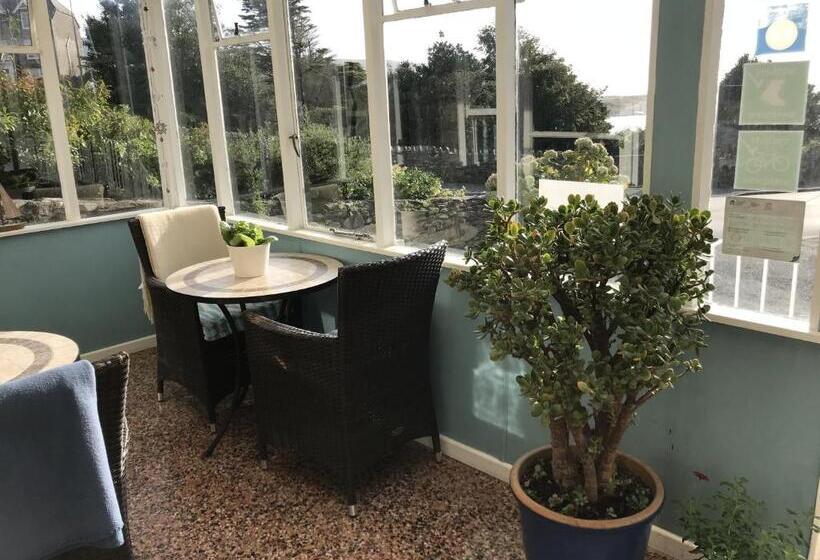 צימר Lawrenny Lodge