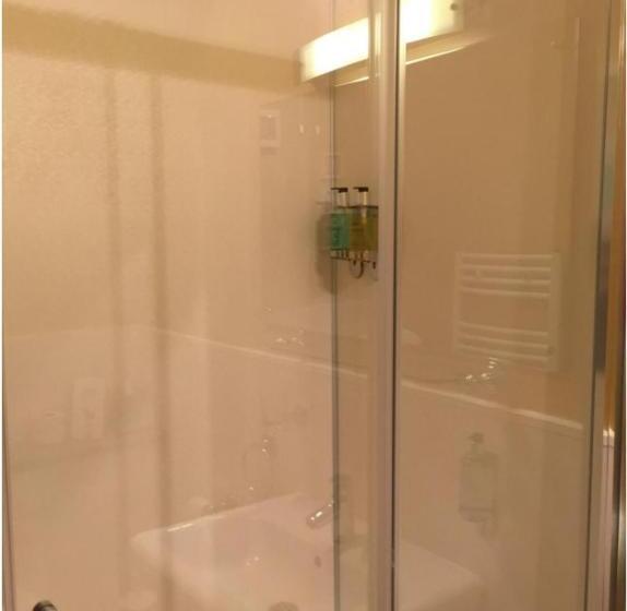 צימר Lawrenny Lodge