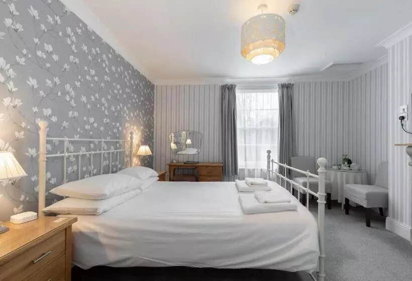 تختخواب و صبحانه The Abbey Town House   Cheltenham