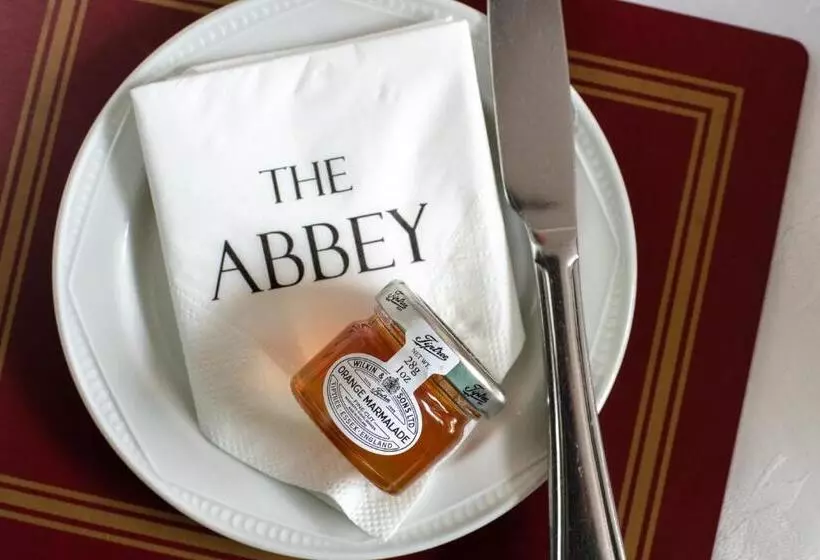 تختخواب و صبحانه The Abbey Town House   Cheltenham