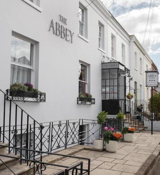 مبيت وإفطار The Abbey Town House   Cheltenham