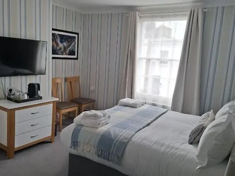 تختخواب و صبحانه The Abbey Town House   Cheltenham
