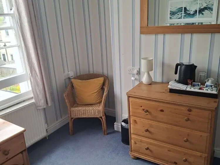 تختخواب و صبحانه The Abbey Town House   Cheltenham