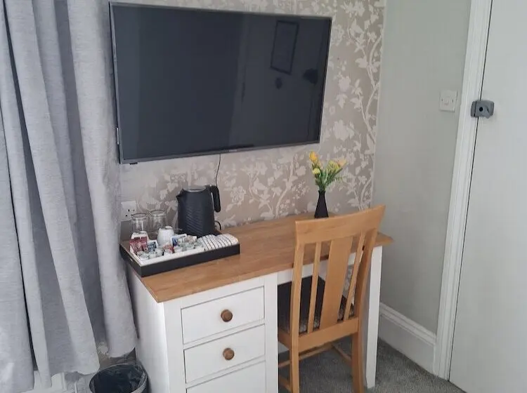 تختخواب و صبحانه The Abbey Town House   Cheltenham