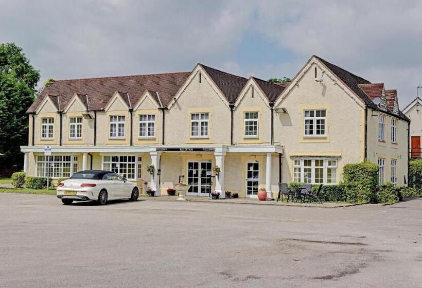 住宿加早餐  The Gables Hotel, Birmingham Airport