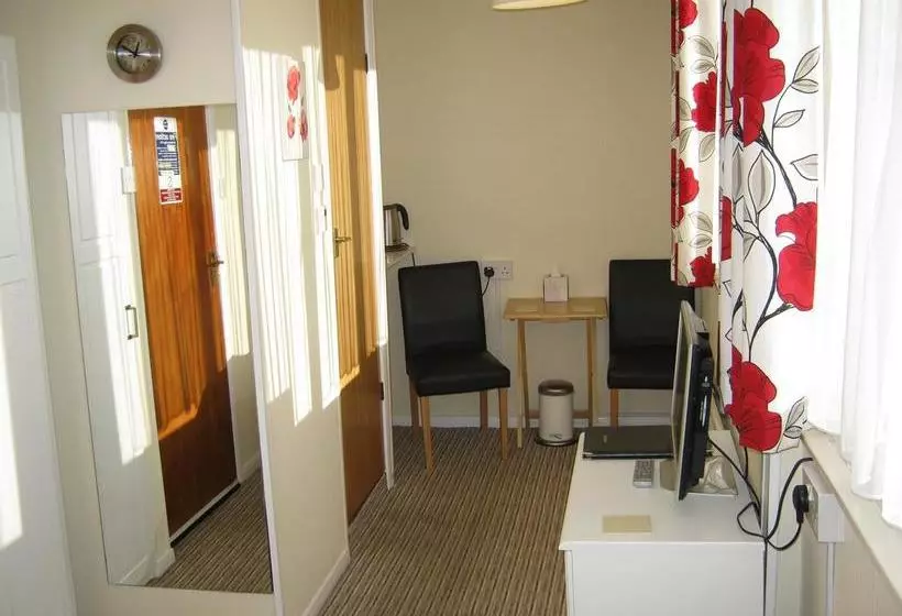 تختخواب و صبحانه The Marlborough Guest House