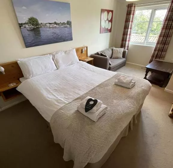Aamiaismajoitus (B&B) Yaxham Mill