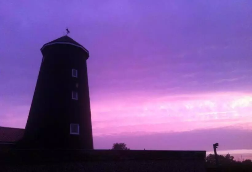 Aamiaismajoitus (B&B) Yaxham Mill