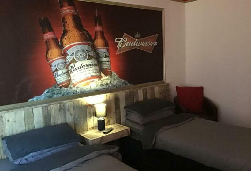 Хостел The Imperial