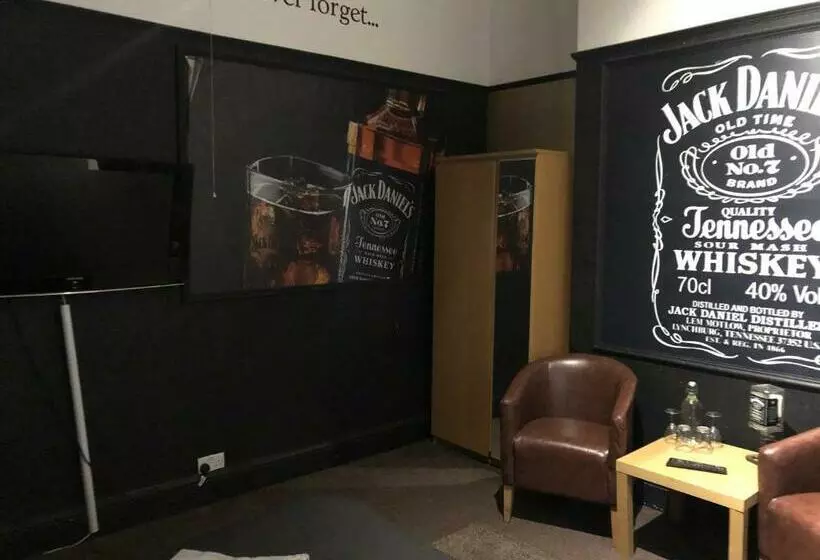 Hostal The Imperial
