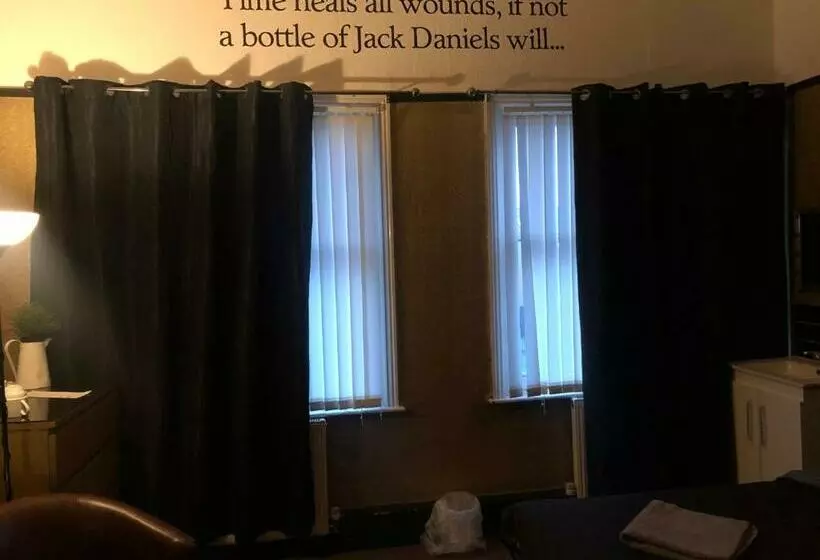 Hostal The Imperial