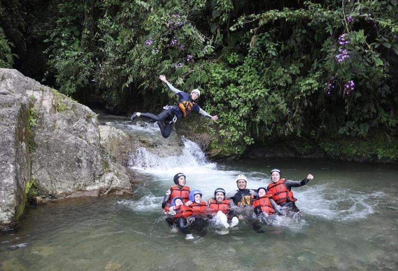 ホテル Flor De Oriente